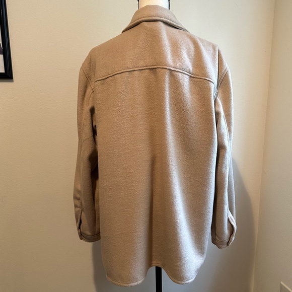 NWOT H&M Beige Oversized Shirt Jacket - Picture 7 of 7